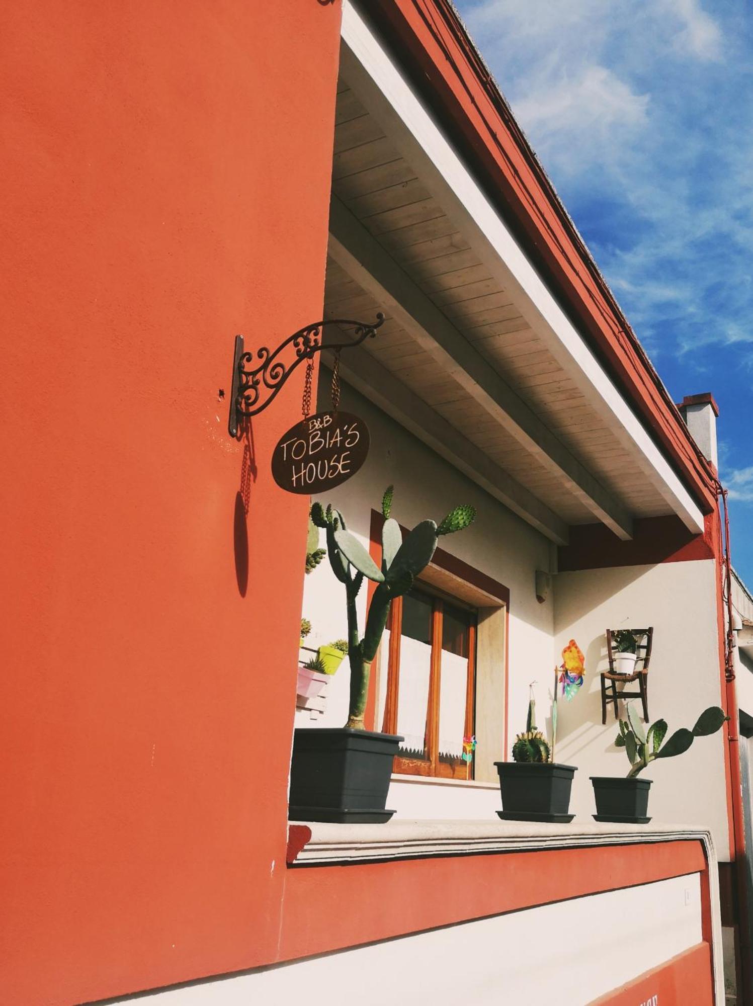 B&B Tobia'S House Giuggianello 外观 照片